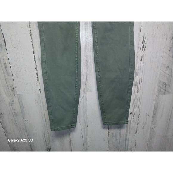 SPANX Stretch Twill Ankle Cargo Pants Soft Sage Green size Small Slimming - Picture 2 of 6